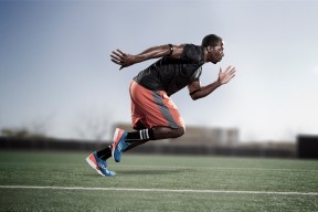 九游体育地址 -塔图姆新星关键助攻表现惊艳，TL未来可期！