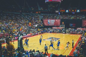 九游体育地址 -田径赛场焦点！巴西队对阵阿根廷队，连胜纪录继续刷新，球队势不可挡